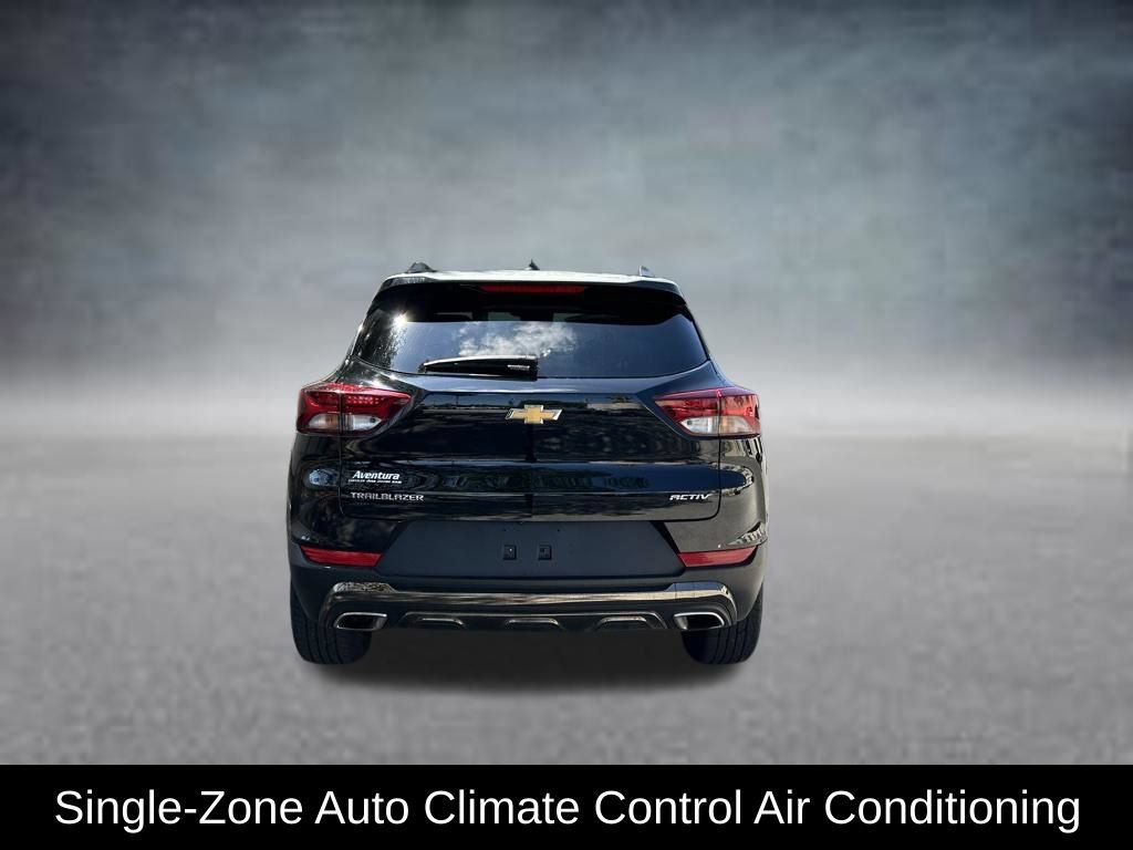 Used 2023 Chevrolet TrailBlazer ACTIV w/ Convenience Package FWD image 6