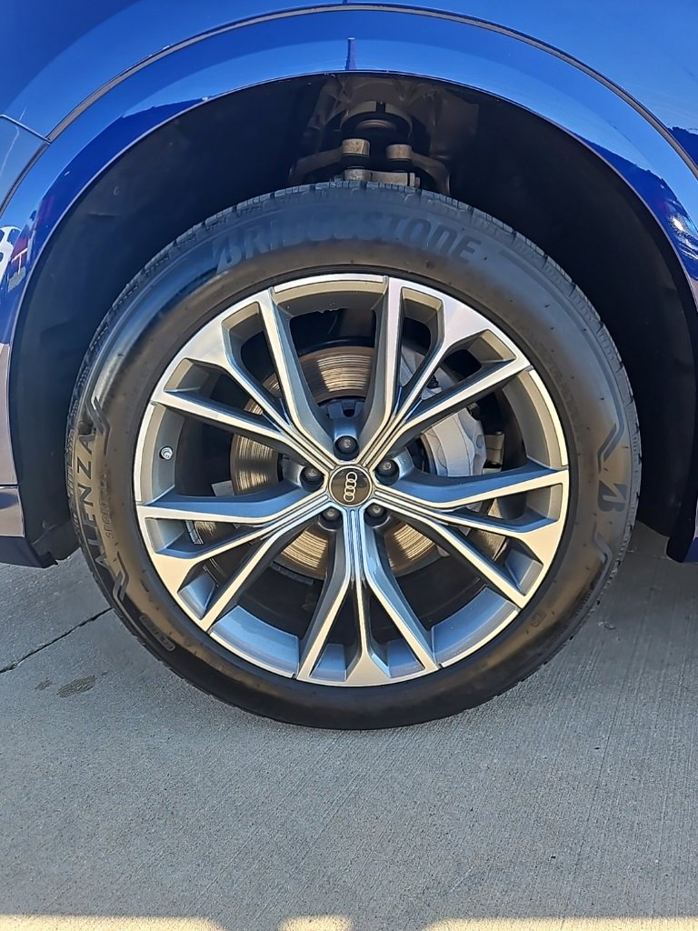 Used 2022 Audi Q8 Premium Plus w/ Premium Plus Package image 9