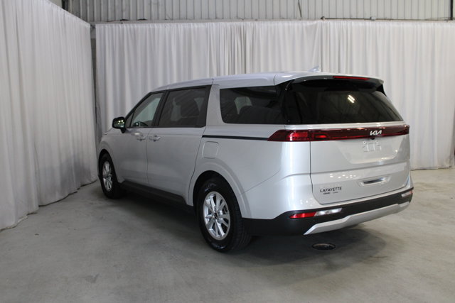 Used 2023 Kia Carnival LX FWD image 29