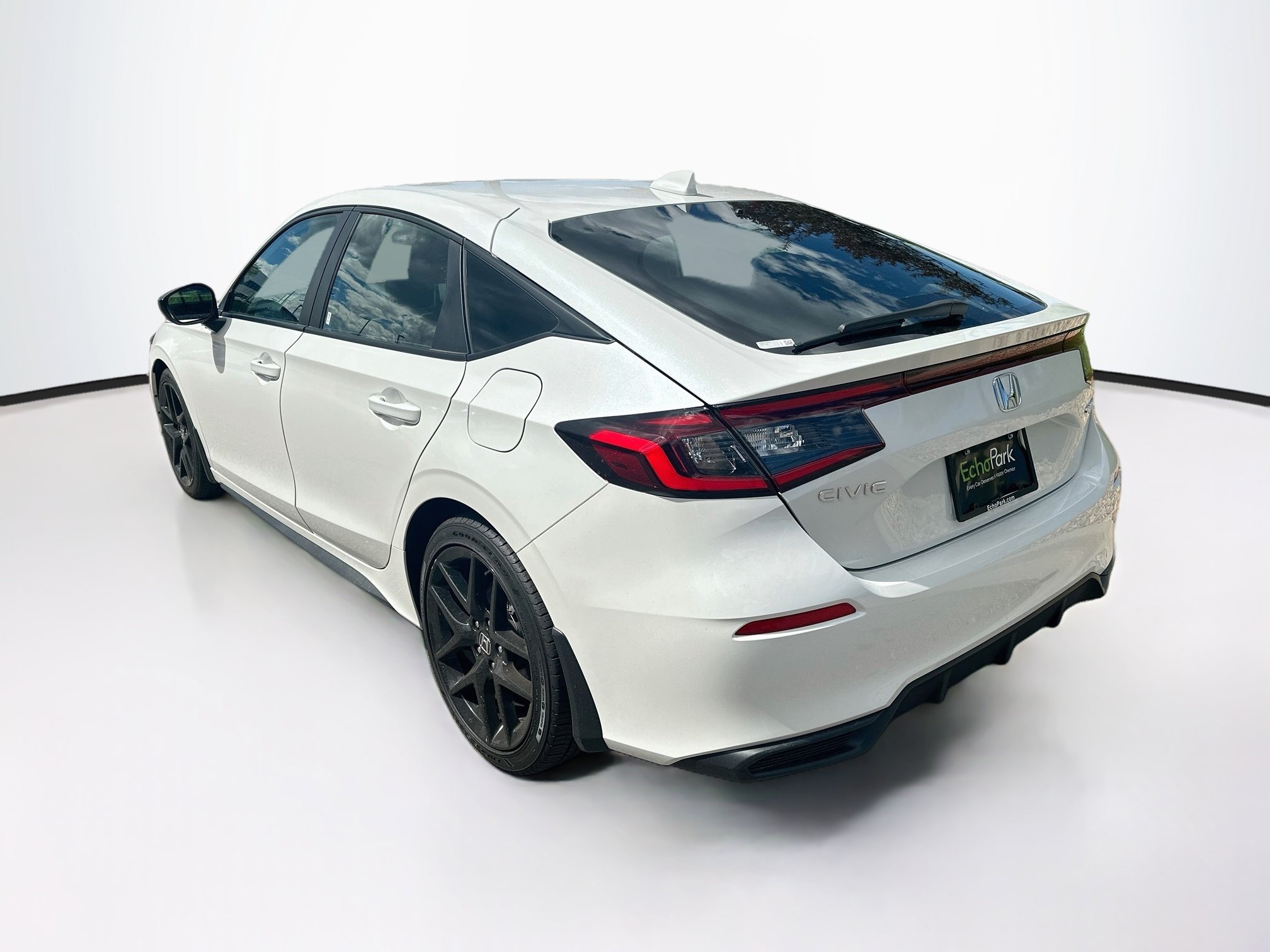 Used 2025 Honda Civic Sport image 5