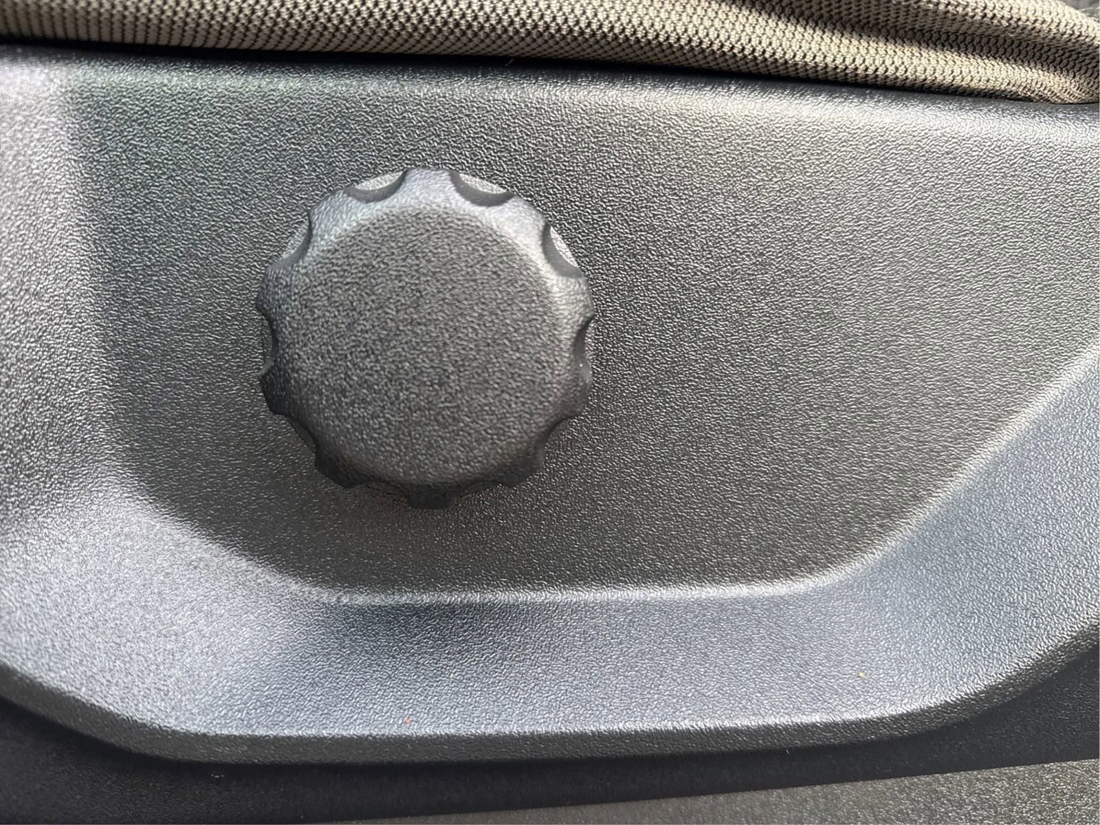 Used 2017 Ford F150 XLT image 23