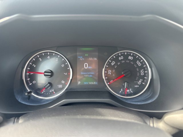 Used 2022 Toyota RAV4 LE image 21
