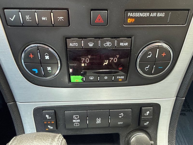 Used 2012 GMC Acadia SLT FWD image 28