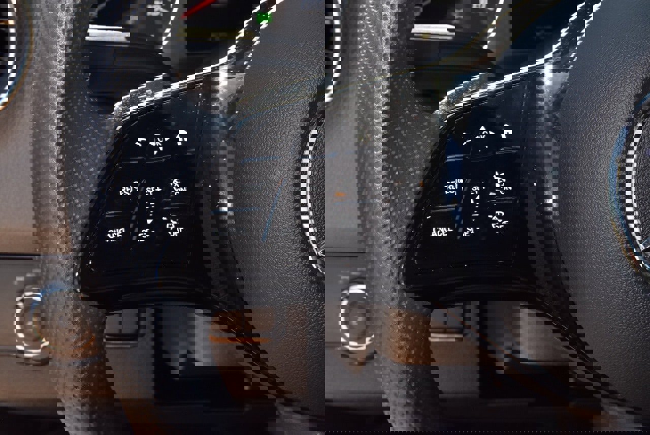 Used 2025 Mercedes-Benz Sprinter 2500 image 25