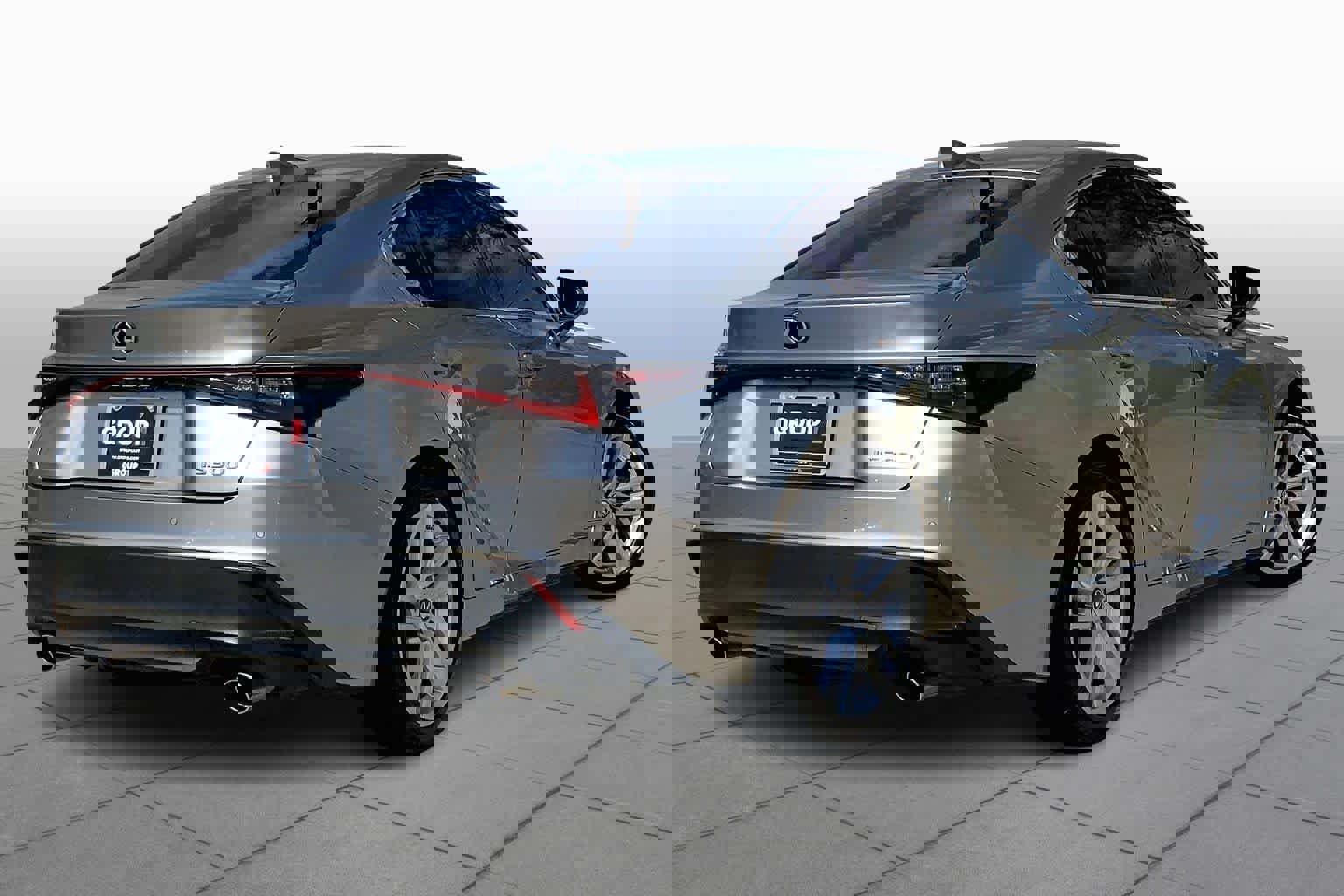 Used 2021 Lexus IS 300 w/ Comfort Package image 12