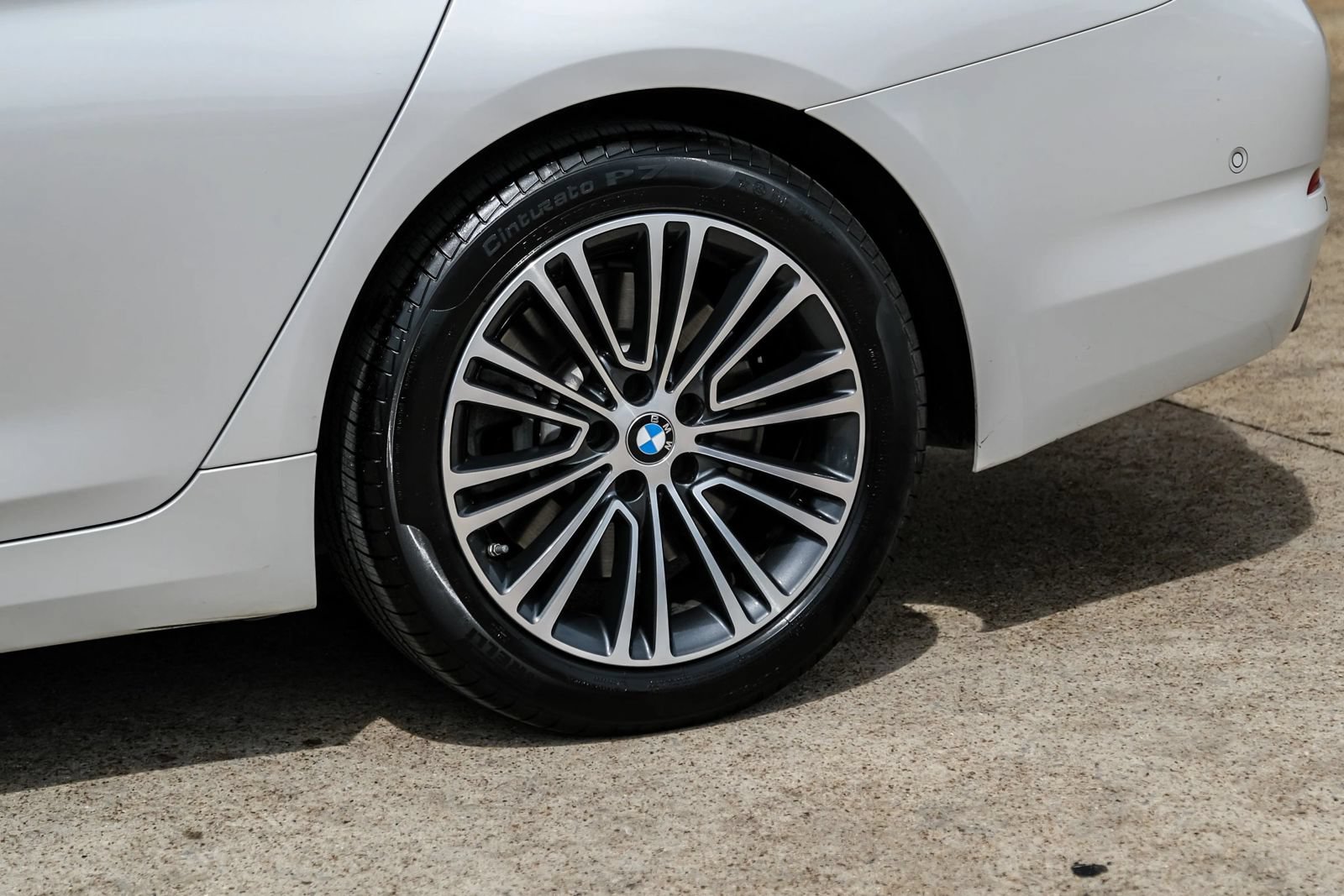 Used 2019 BMW 540i xDrive AWD/4WD image 55
