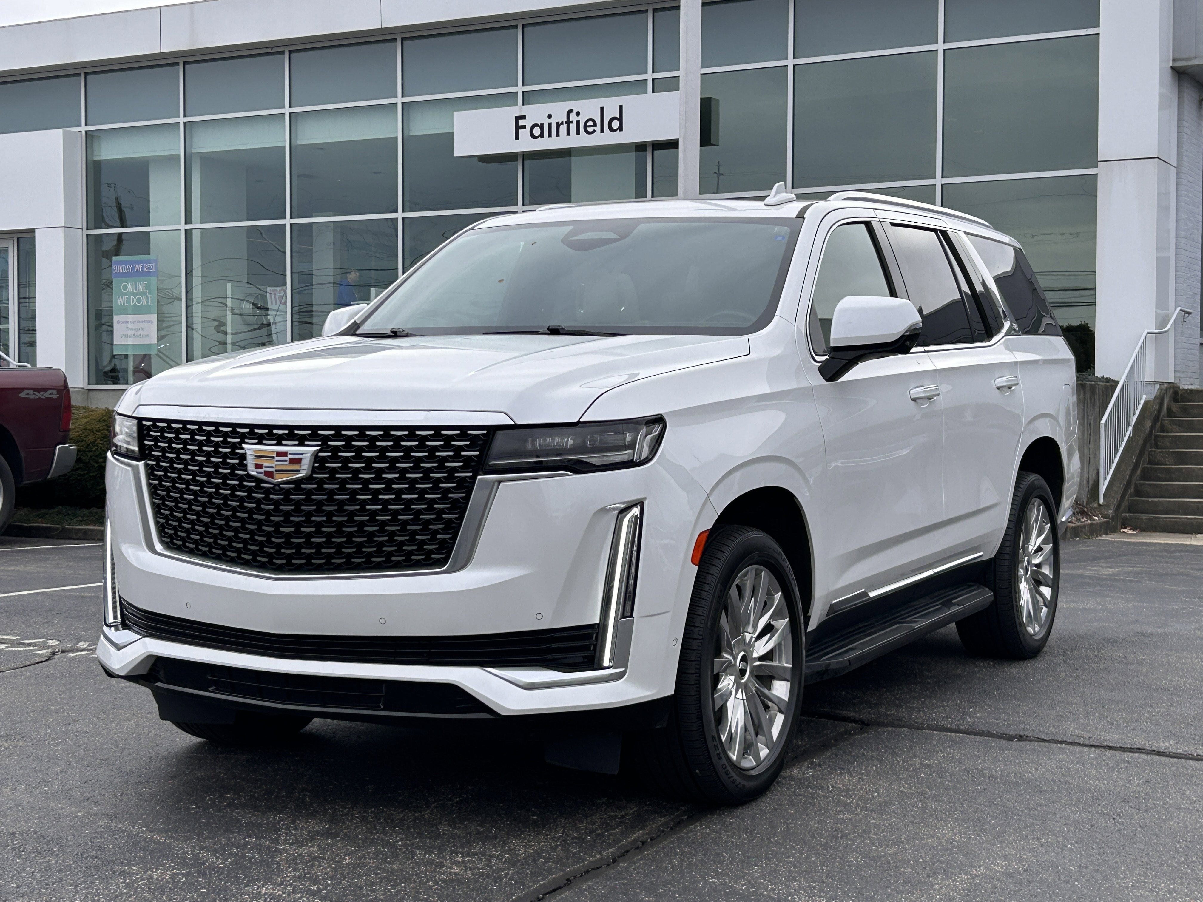 Used 2021 Cadillac Escalade Premium Luxury image 3