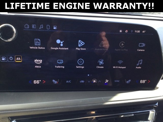 Used 2025 Chevrolet Traverse LT image 17