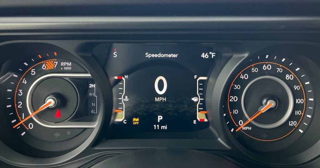 New 2026 Jeep Wrangler Unlimited Rubicon w/ Xtreme 35 Tire Package image 12