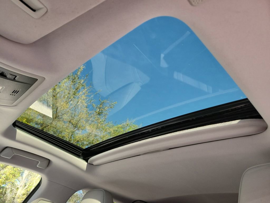 Used 2019 Lexus RX 350L 350L w/ Premium Package image 38