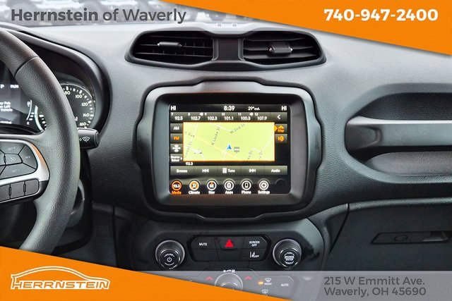 Used 2023 Jeep Renegade Latitude image 10