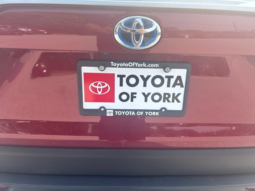 Used 2020 Toyota RAV4 Limited AWD/4WD image 5