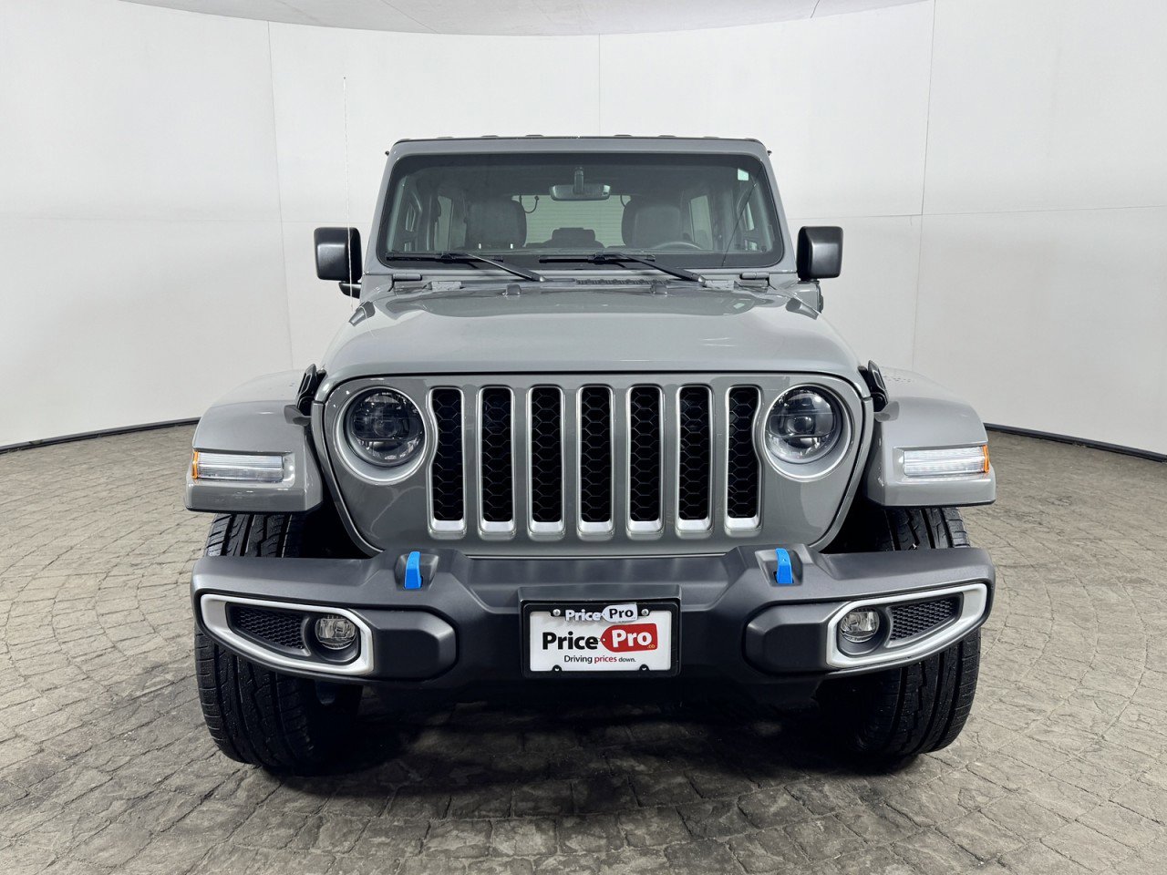 Used 2023 Jeep Wrangler Sahara image 2