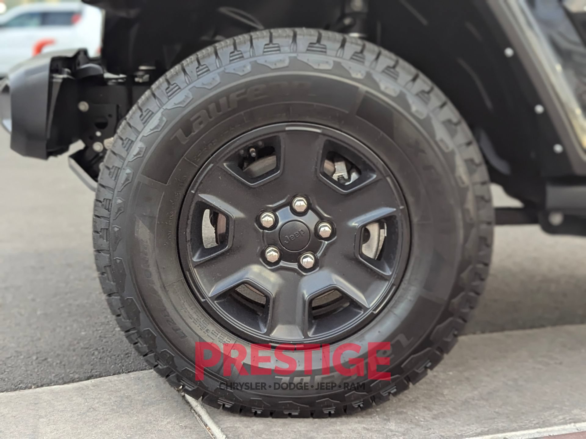 Used 2021 Jeep Gladiator Mojave AWD/4WD image 16