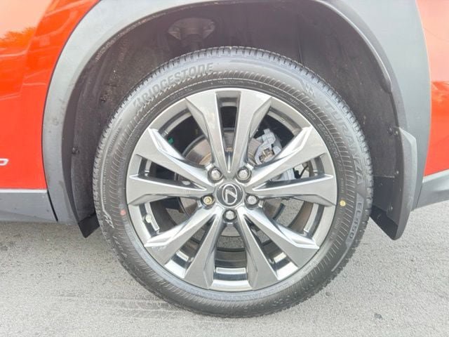 Used 2020 Lexus UX 250h F Sport w/ F Sport Premium Package AWD/4WD image 28