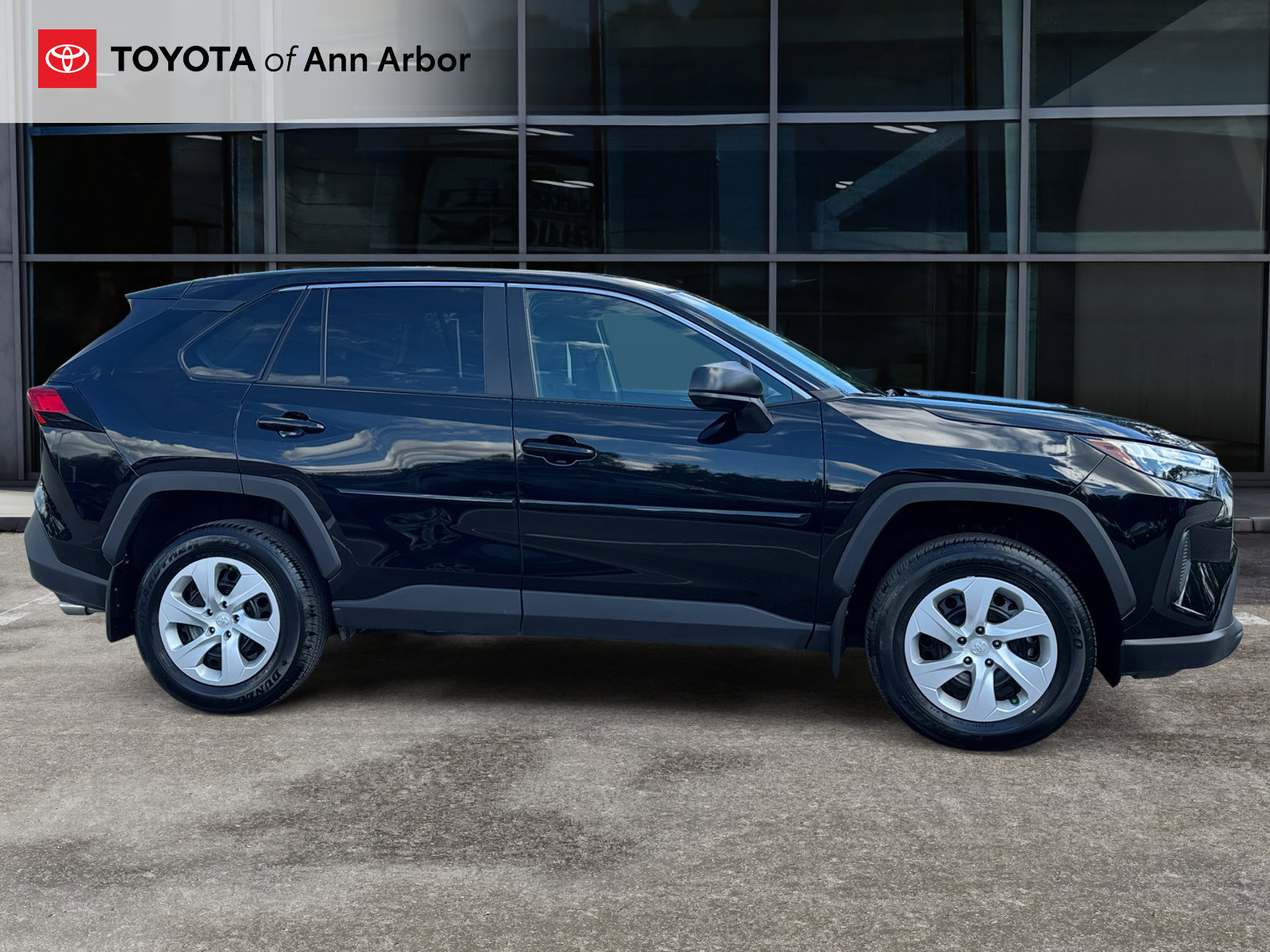 Used 2025 Toyota RAV4 LE FWD image 11
