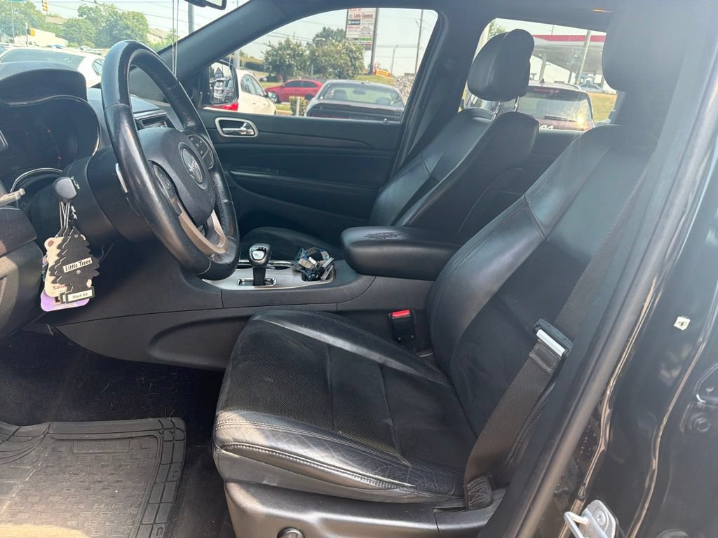 Used 2014 Jeep Grand Cherokee Altitude AWD/4WD image 13
