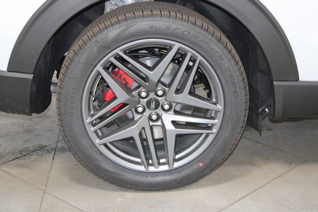 New 2026 Ford Explorer ST image 12