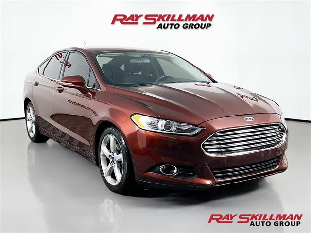 Used 2020 Ford Fusion SE image 1