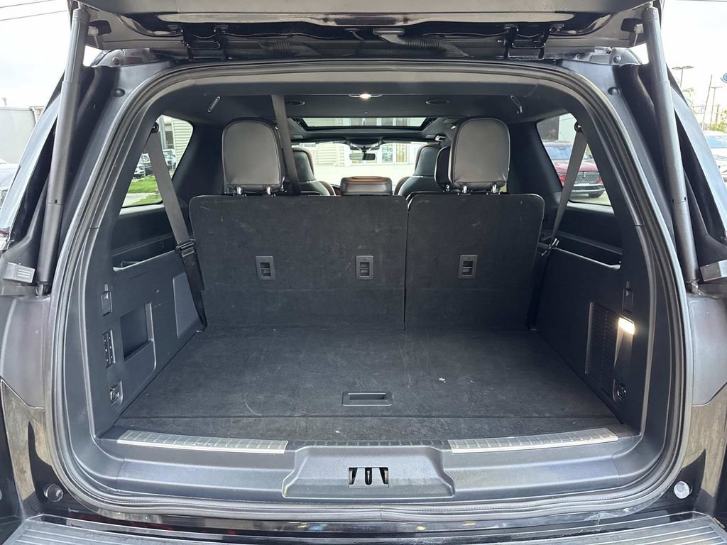 Used 2022 Lincoln Navigator L Reserve image 10