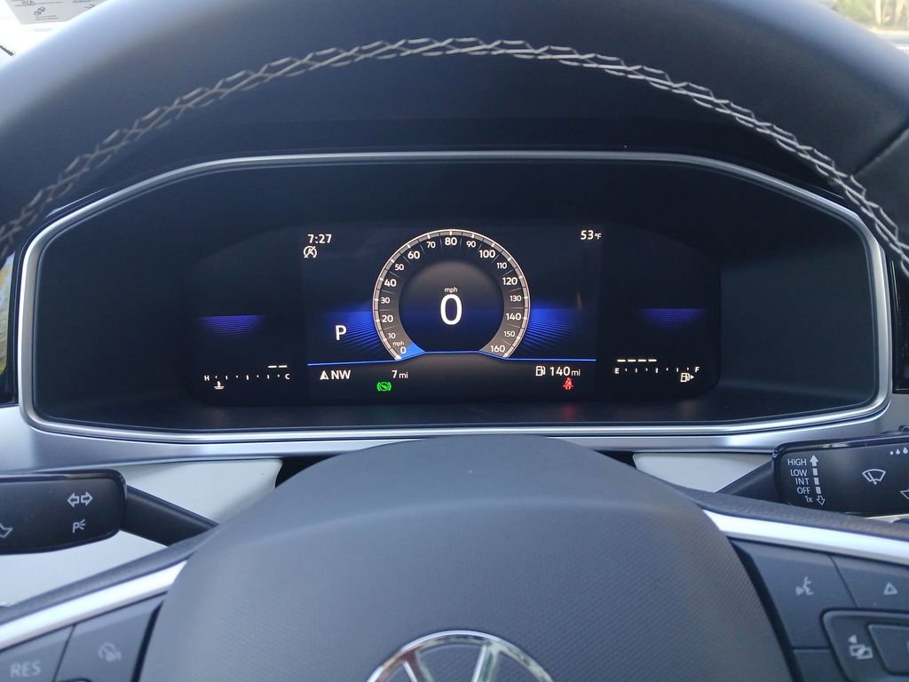 New 2026 Volkswagen Taos SE image 15