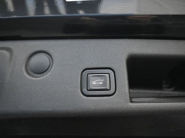 Used 2020 Chevrolet Equinox LT image 9