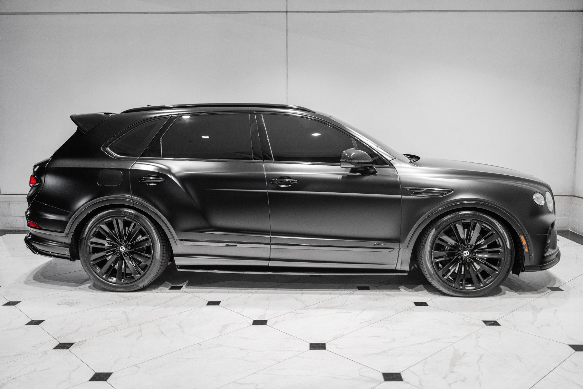 Certified 2022 Bentley Bentayga Speed AWD/4WD image 5