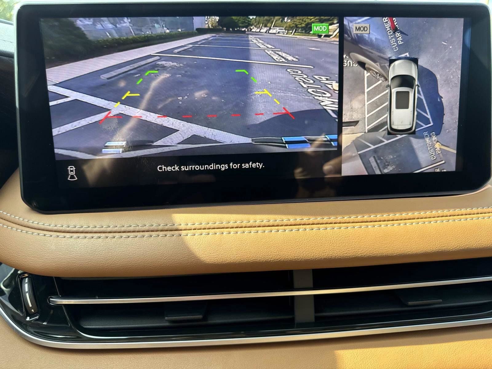 Certified 2025 INFINITI QX60 Sensory image 28