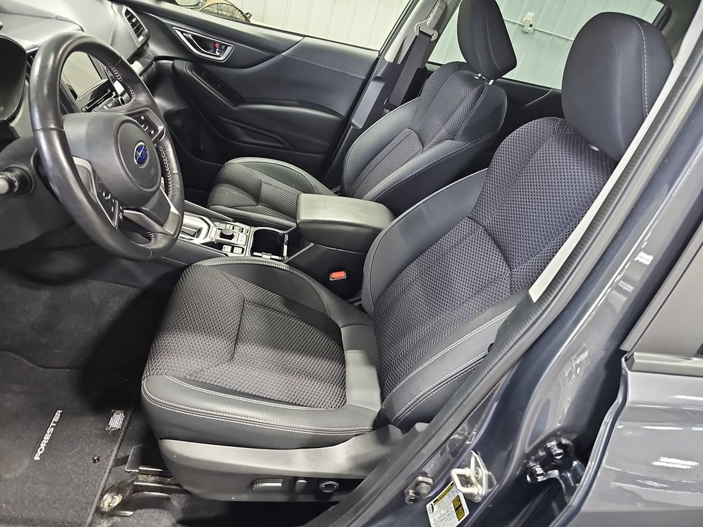 Used 2022 Subaru Forester Premium AWD/4WD image 15
