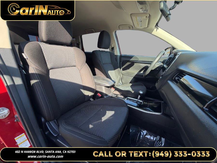 Used 2019 Mitsubishi Outlander ES image 11