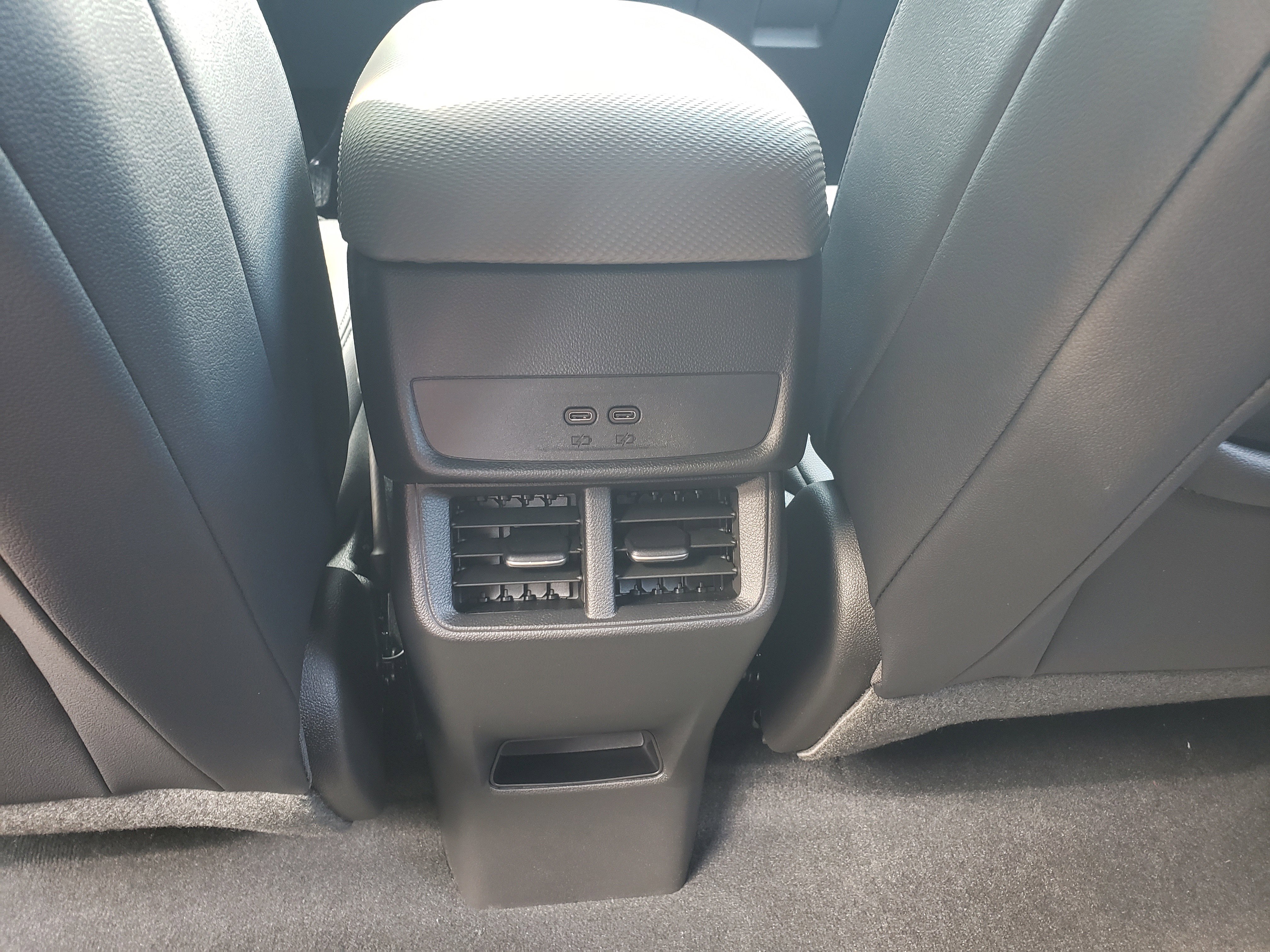 New 2026 Chevrolet Equinox LT w/ Convenience Package II image 36