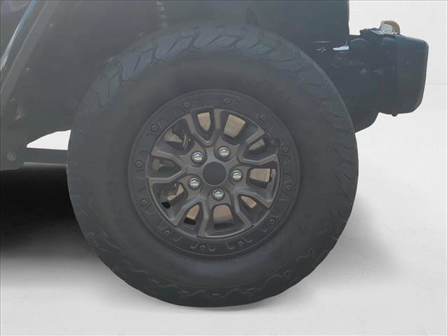 Used 2022 Jeep Wrangler Unlimited Rubicon w/ Dual Top Group image 21