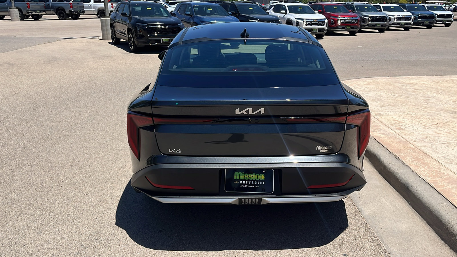 Used 2025 Kia K4 FWD image 7