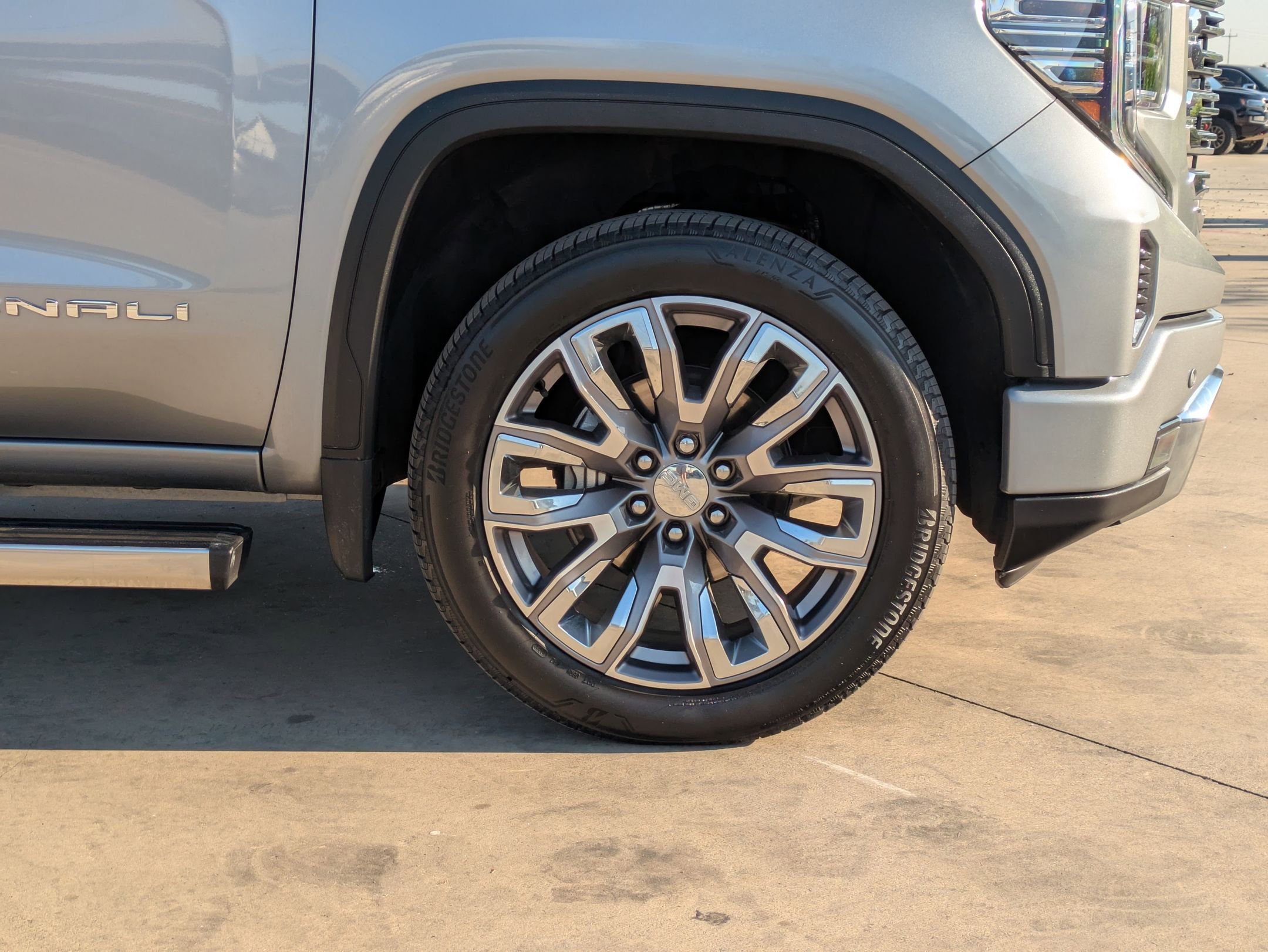 Certified 2024 GMC Sierra 1500 Denali image 33