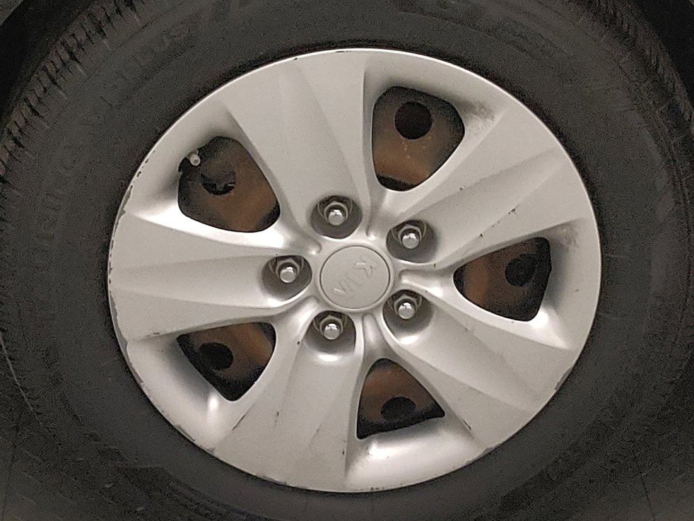 Used 2018 Kia Forte LX image 31