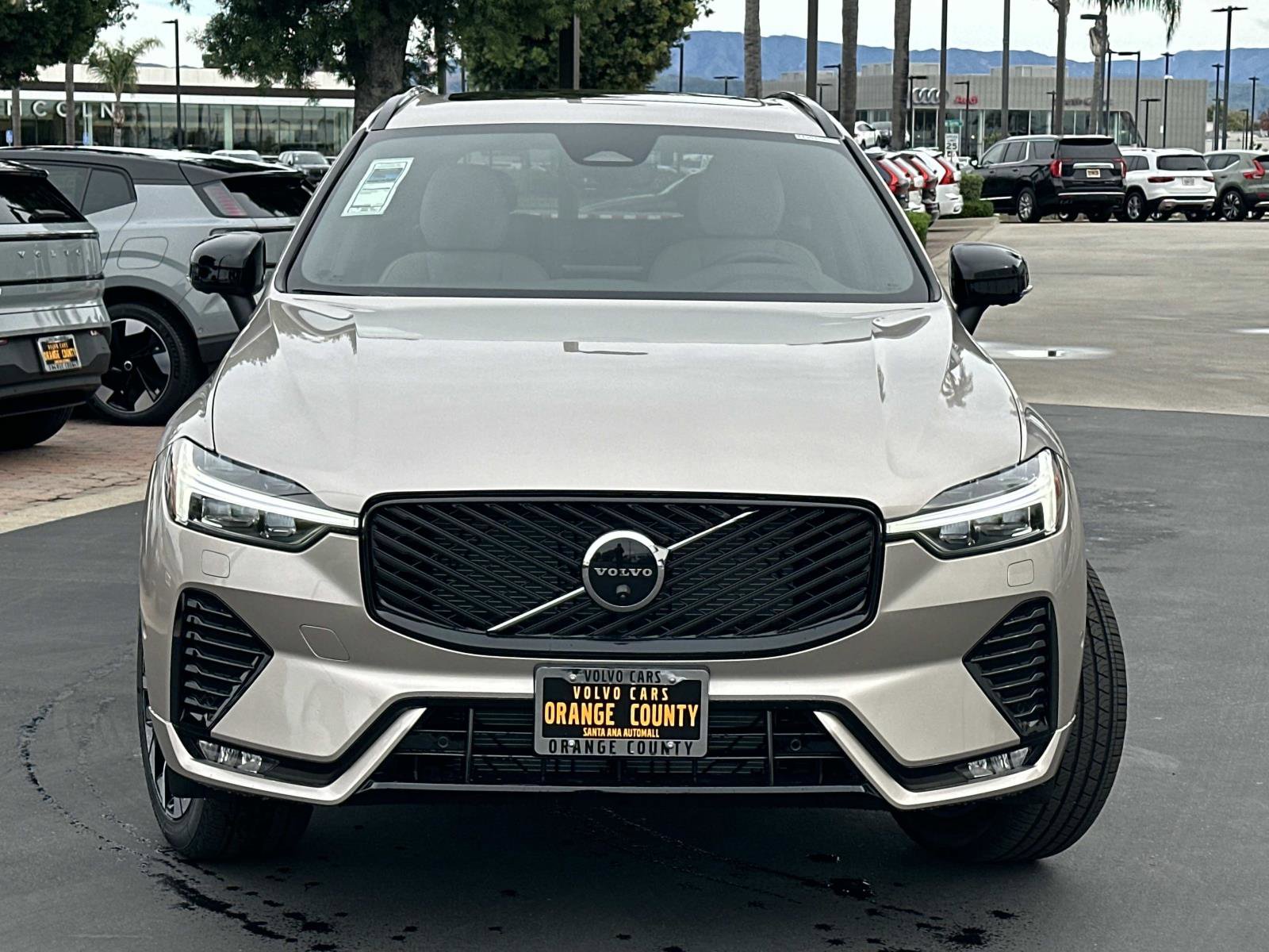New 2026 Volvo XC60 B5 Plus w/ Protection Package Premier AWD/4WD image 2