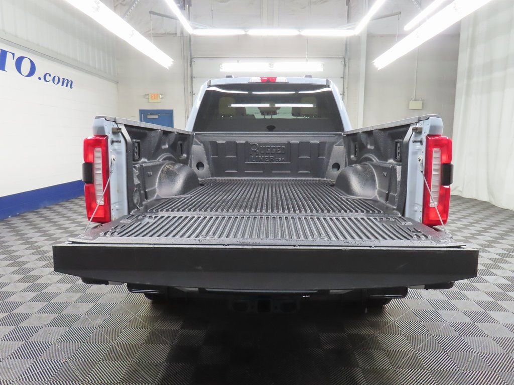 Used 2025 Ford F350 Lariat image 37