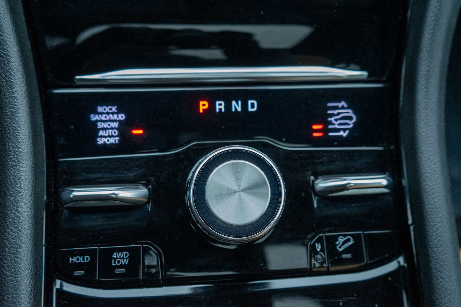 Used 2022 Jeep Grand Cherokee L Summit w/ Luxury Tech Group V image 22