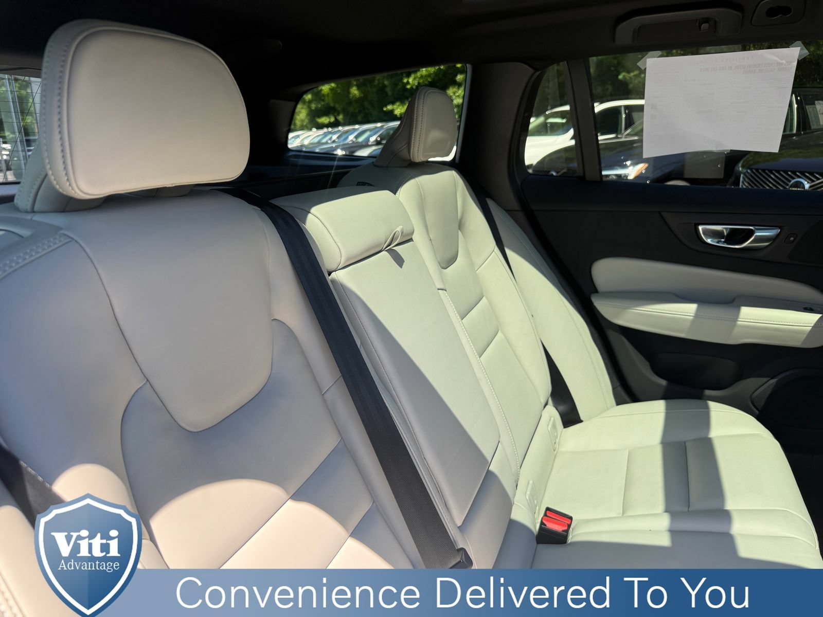 Certified 2025 Volvo V60 B5 Cross Country Ultra w/ Protection Package Premier AWD/4WD image 28