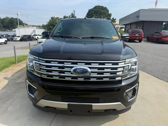 Used 2019 Ford Expedition Limited w/ Driver Assistance Package AWD/4WD image 3
