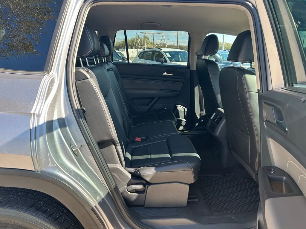 Certified 2022 Volkswagen Atlas SE image 46