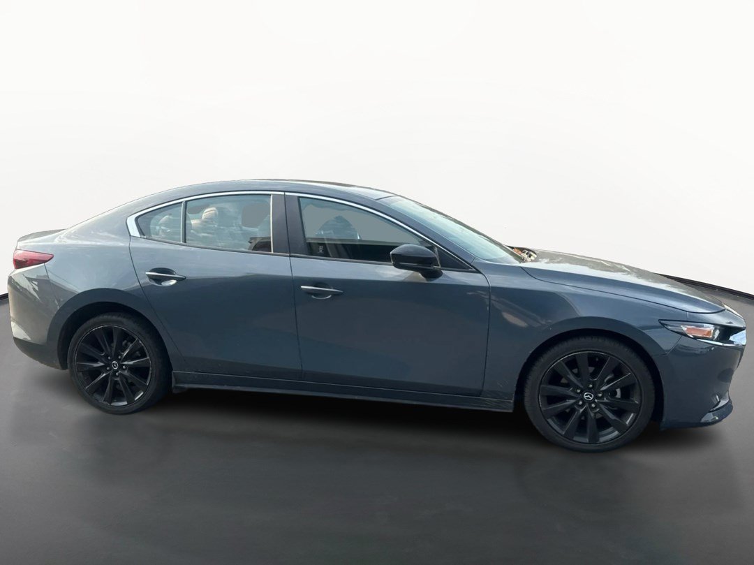 Used 2024 MAZDA MAZDA3 s AWD/4WD image 2