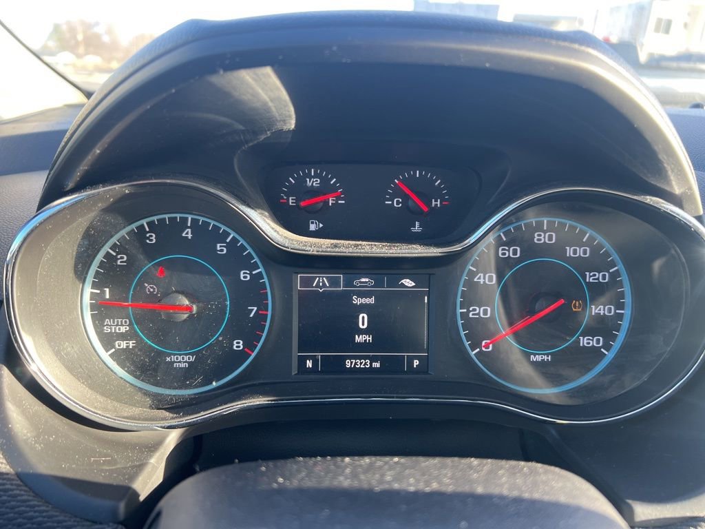 Used 2017 Chevrolet Cruze LT image 24