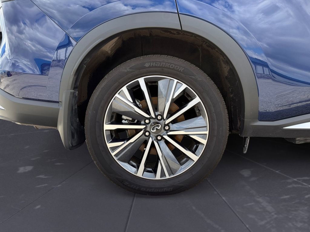 Certified 2026 INFINITI QX60 Luxe w/ Family Package image 25