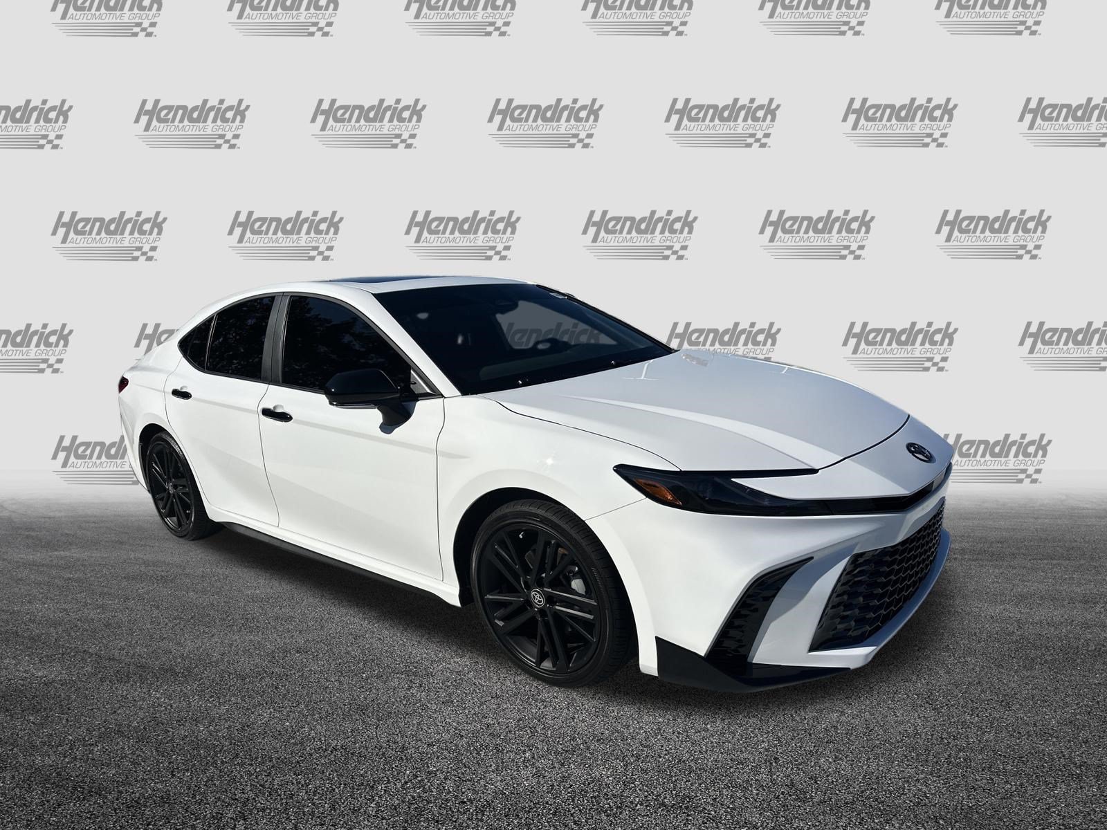 Used 2026 Toyota Camry Hybrid w/ Multimedia Upgrade Package FWD image 2