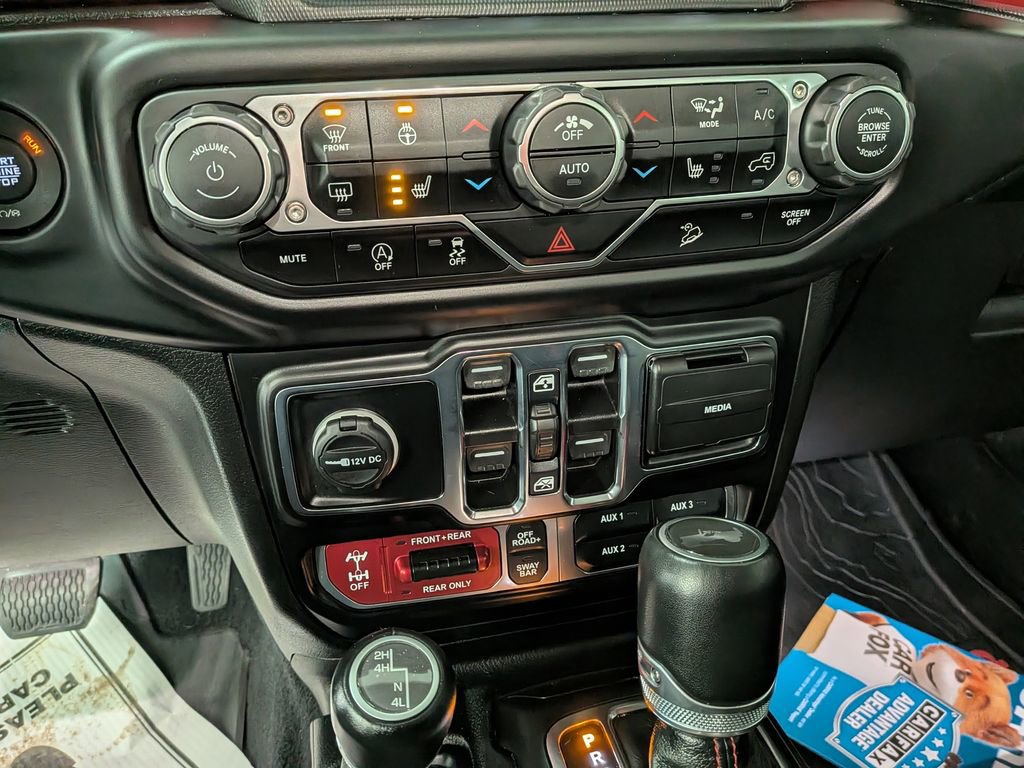 Used 2021 Jeep Wrangler Unlimited Rubicon AWD/4WD image 30