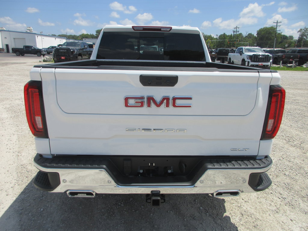 New 2026 GMC Sierra 1500 SLT w/ SLT Premium Plus Package AWD/4WD image 7
