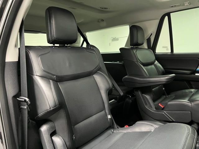 Used 2025 Ford Expedition Max Platinum AWD/4WD image 55