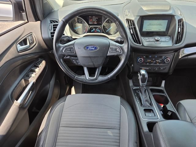 Used 2019 Ford Escape SE FWD image 12