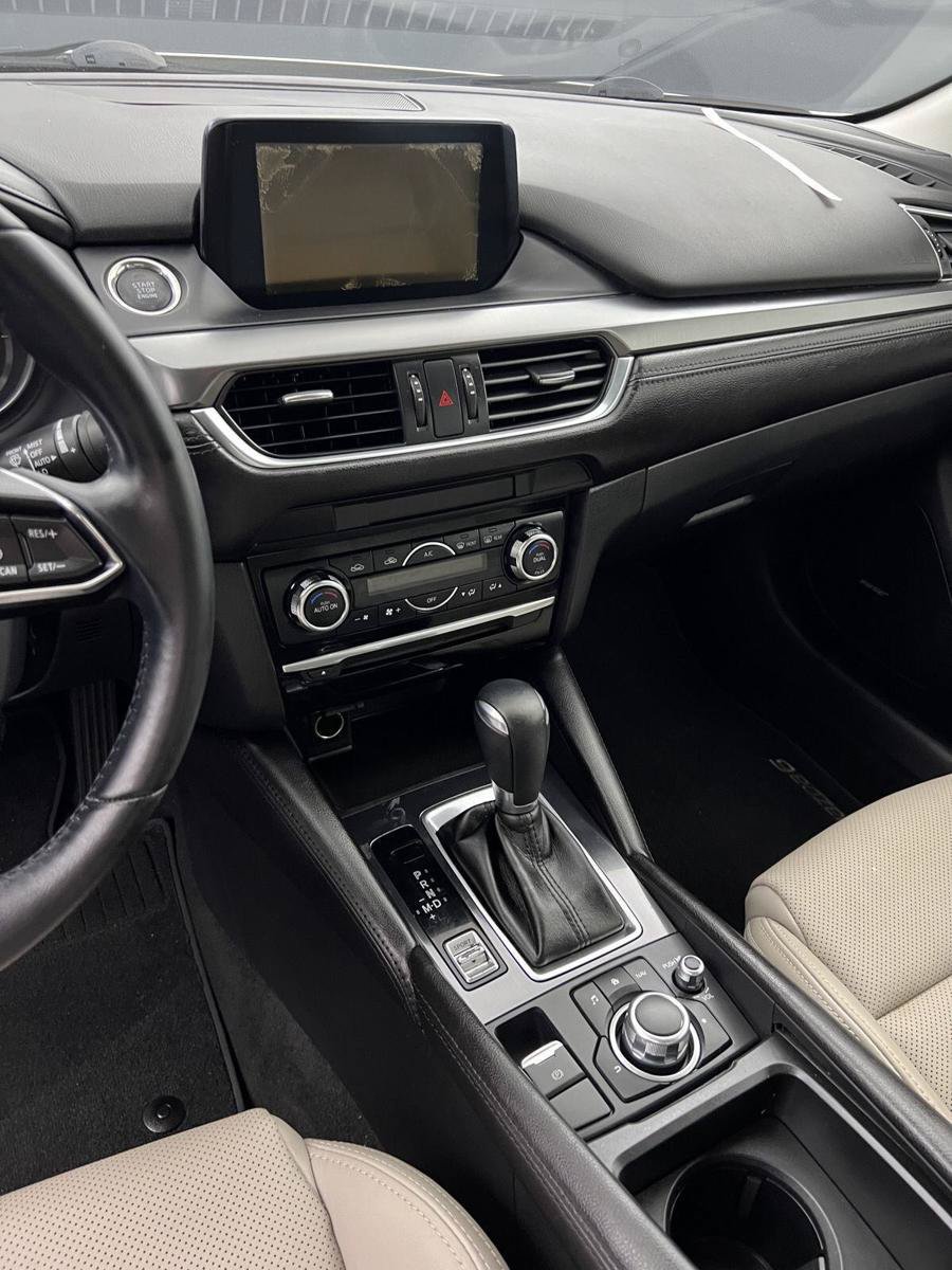 Used 2017 MAZDA MAZDA6 Touring FWD image 5